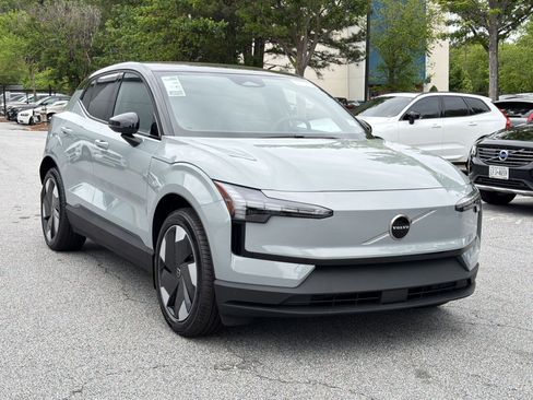New 2026 Volvo EX30 Plus RWD image 7