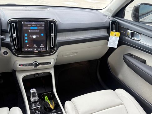 New 2026 Volvo XC40 B5 Plus w/ Protection Package Premier image 12