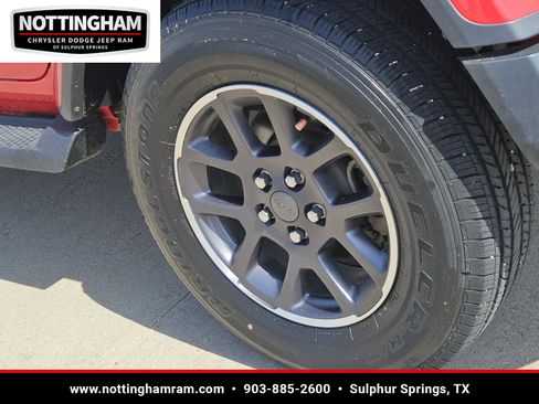 Used 2020 Jeep Wrangler Unlimited Sahara image 7