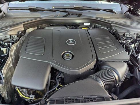 New 2025 Mercedes-Benz GLC 350e 4MATIC image 15