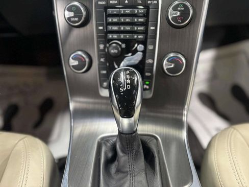 Used 2015 Volvo S60 T5 Premier Plus image 30