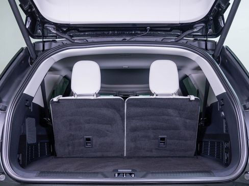 Used 2026 Lincoln Aviator AWD w/ Jet Appearance Package image 8