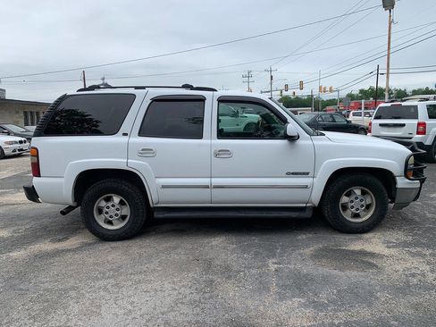 Used 2002 Chevrolet Tahoe LT RWD image 6