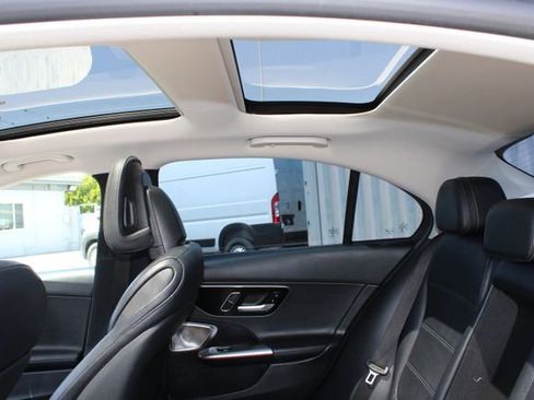 Used 2022 Mercedes-Benz C 300 Sedan image 34