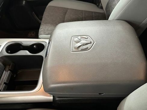 Used 2019 RAM 1500 Classic Warlock image 17