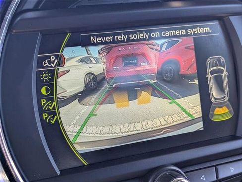 Used 2018 MINI Cooper S image 12