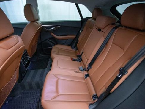 Used 2019 Audi Q8 Prestige w/ Year 1 Package image 24