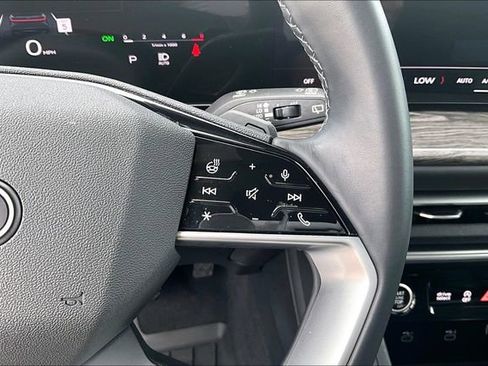 Used 2025 Audi Q5 Premium Plus w/ Premium Plus AWD/4WD image 21