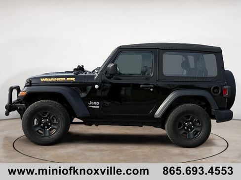 Used 2020 Jeep Wrangler Sport image 6