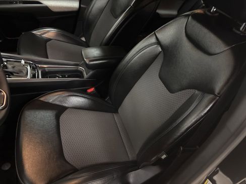 Used 2023 Jeep Compass Latitude image 26