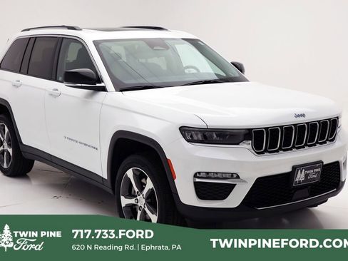 Used 2023 Jeep Grand Cherokee 4WD 4xe image 1
