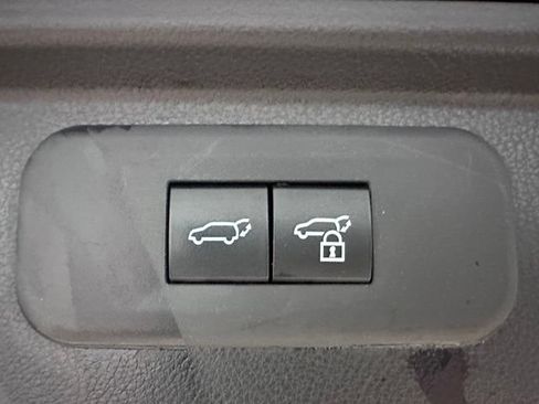 Used 2024 Toyota Grand Highlander AWD image 16