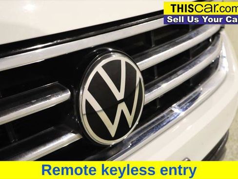 Used 2022 Volkswagen Tiguan S image 11