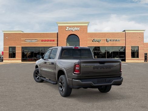 New 2026 RAM 1500 4x4 Crew Cab image 3