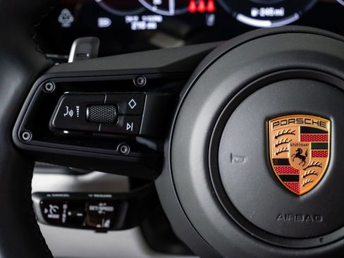 Certified 2026 Porsche Cayenne GTS image 10
