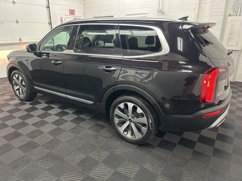 Used 2022 Kia Telluride S image 7