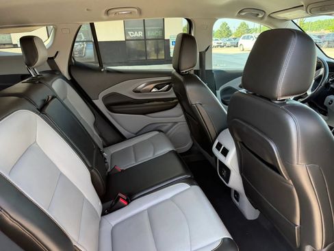 Used 2019 GMC Terrain SLT w/ Preferred Package AWD/4WD image 24