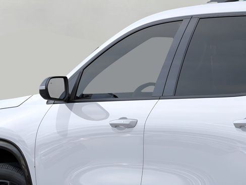 New 2026 Chevrolet Traverse RS w/ LPO, Floor Liner Package image 12