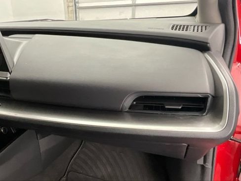 Used 2023 Toyota Prius LE image 11