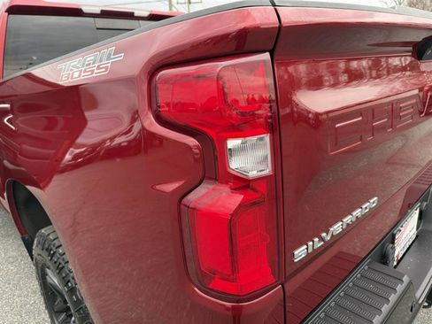 Used 2019 Chevrolet Silverado 1500 LT Trail Boss image 11