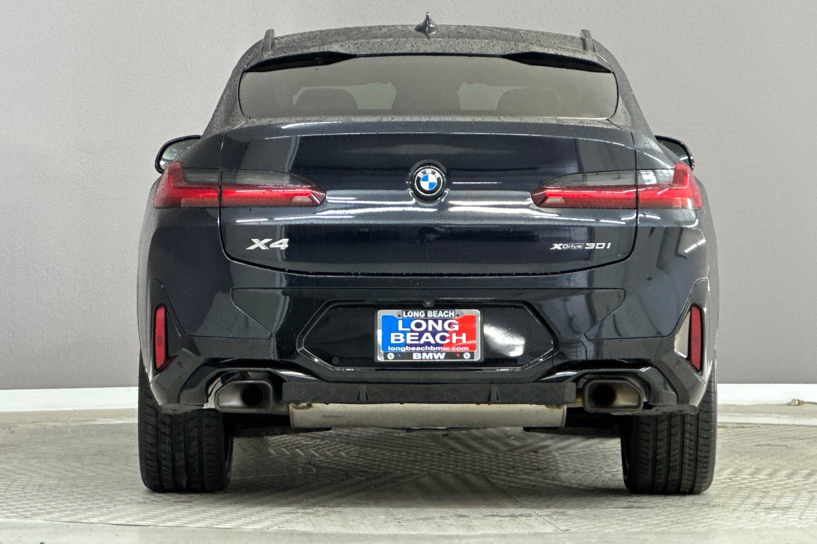 Certified 2023 BMW X4 xDrive30i w/ M Sport Package AWD/4WD image 9