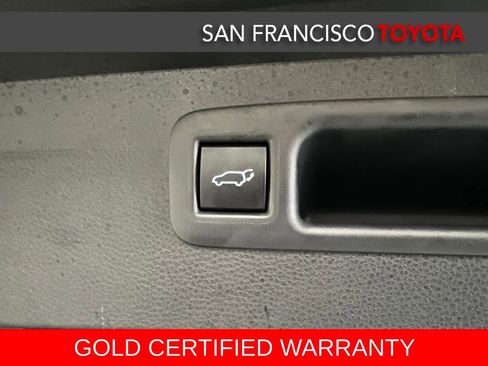 Certified 2025 Toyota Highlander XLE image 44