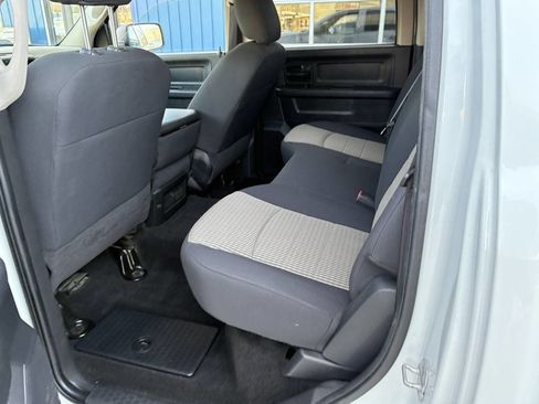 Used 2012 RAM 2500 ST w/ Popular Equipment Group image 10