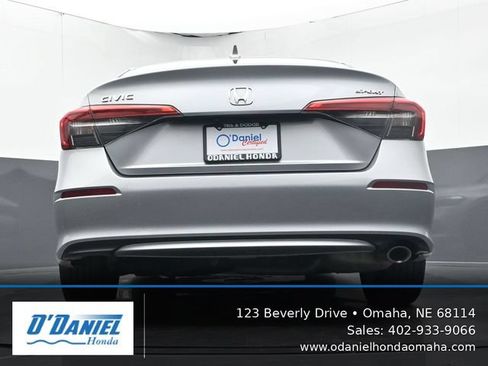 Used 2024 Honda Civic Sport image 11