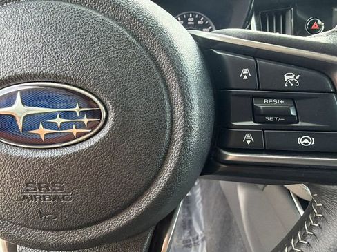 Used 2025 Subaru Outback Premium image 20