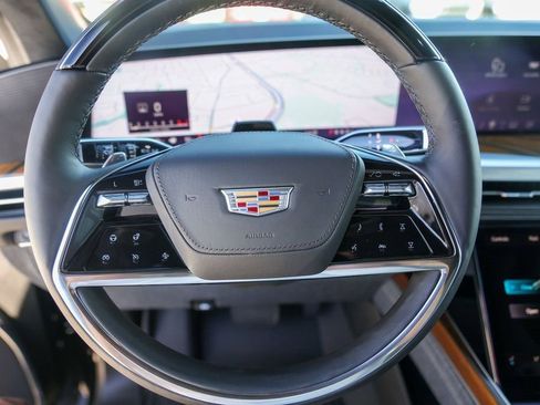 Certified 2025 Cadillac Escalade Sport Platinum w/ LPO, Floor Liner Package image 12