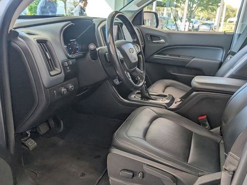 Used 2022 Chevrolet Colorado Z71 w/ Safety Package image 8