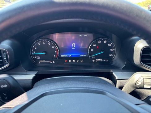 Used 2020 Ford Explorer XLT w/ Equipment Group 202A AWD/4WD image 35