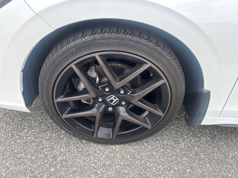 Used 2023 Honda Civic Sport Touring image 11