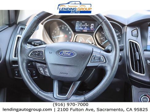 Used 2017 Ford Focus Titanium w/ Titanium Technology Package image 13
