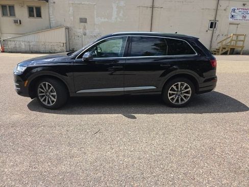Used 2018 Audi Q7 3.0T Premium Plus w/ Premium Plus Package AWD/4WD image 5