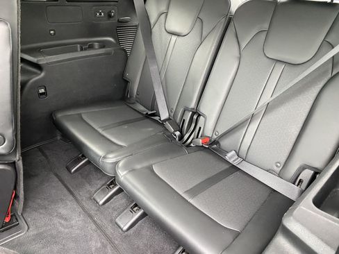 Used 2022 Kia Sorento EX FWD image 17