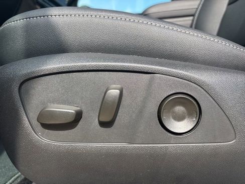 New 2026 Chevrolet Traverse LT w/ Driver Confidence Package image 23