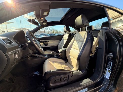 Used 2015 Volkswagen Eos Final Edition image 14