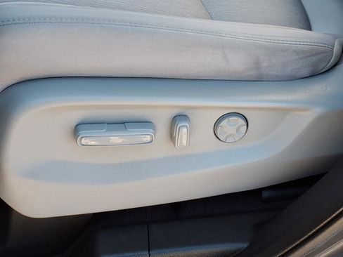 Used 2019 Honda Odyssey EX image 7