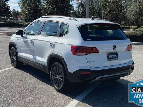 Used 2023 Volkswagen Taos S image 7