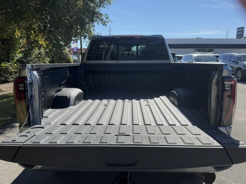 New 2026 GMC Sierra 2500 AT4 w/ AT4 Premium Plus Package image 5