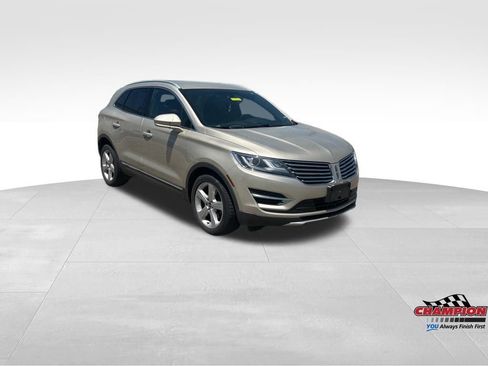 Used 2017 Lincoln MKC Premiere FWD image 7