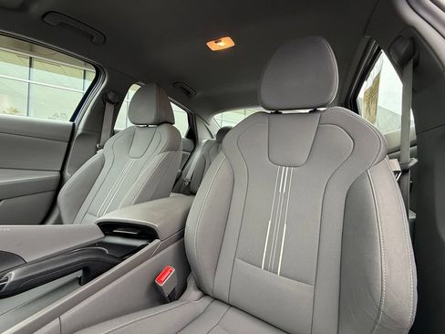 Certified 2023 Hyundai Elantra SEL FWD image 13