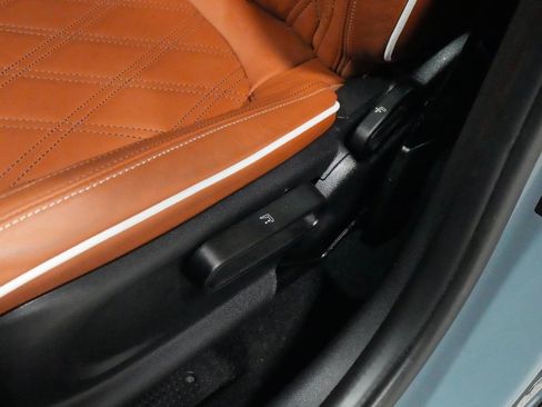 Used 2023 MINI Cooper Countryman S w/ Signature Upholstery Package image 28