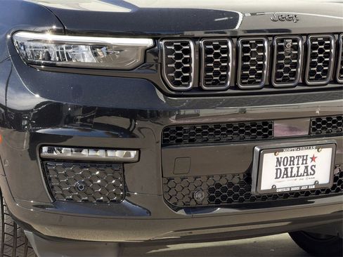 New 2025 Jeep Grand Cherokee L Summit w/ Obsidian Package image 7