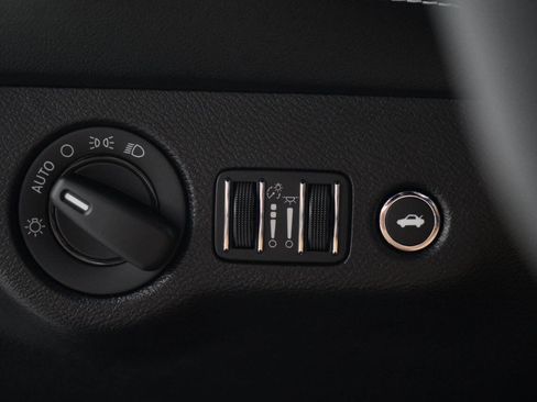 Used 2023 Dodge Challenger SRT Hellcat image 85