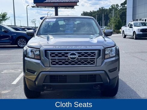 Used 2023 Nissan Frontier SV w/ Tow Package AWD/4WD image 2