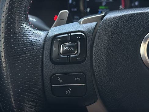 Used 2019 Lexus IS 300 RWD image 19
