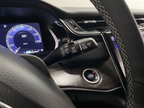 Used 2023 Jeep Grand Cherokee L Limited w/ Luxury Tech Group II AWD/4WD image 22