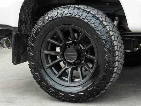 Used 2022 Ford F350 Platinum AWD/4WD image 51